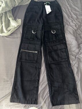 TCL Black Elastic-Waist Pants with Logo Tag
